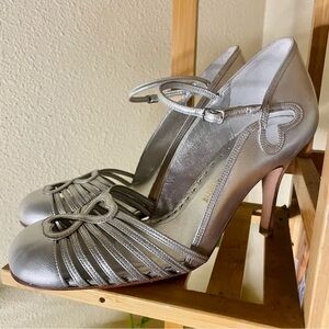 NEW Sarah Chofakian “Chamonix” Designer Strappy Heeled Sandals w/ Hearts Size 38